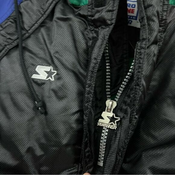 STARTER Blue and Green Windbreaker Jacket - Picture 2 of 8